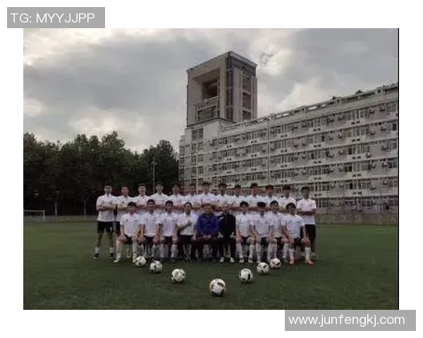 西安足球队边路渗透战术解析与实践探讨