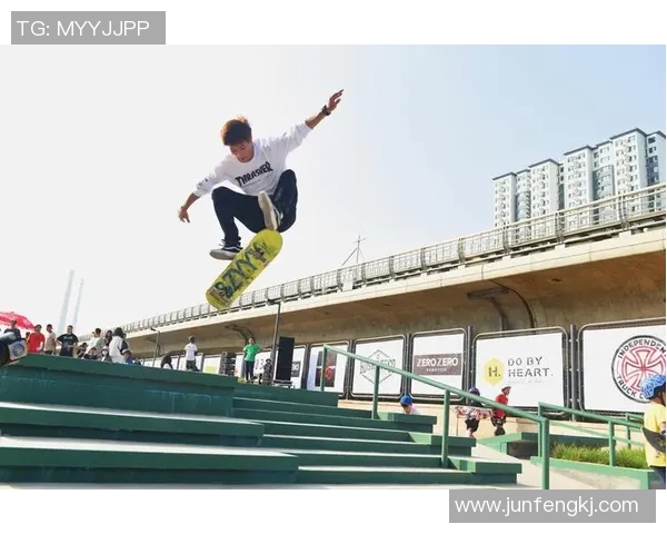 广州攀岩队在世界滑板锦标赛中的力量与技巧完美结合的精彩表现分析