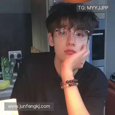 鲁羿嵩